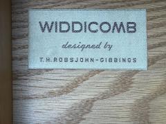  John Widdicomb Co Widdicomb Furniture Co T H Robsjohn Gibbings Widdicomb Mid Century Modern Dresser Walnut USA 1950s - 3452581