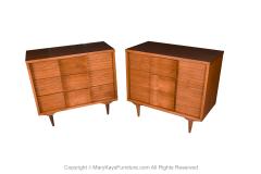  Johnson Carper Mid Century Pair Nightstands Commodes Tables Johnson Carper - 3285789