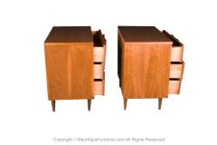  Johnson Carper Mid Century Pair Nightstands Commodes Tables Johnson Carper - 3285793