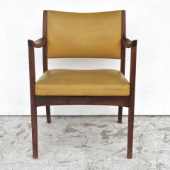  Johnson Furniture 1 Vintage Walnut Johnson Furniture Dining Chair - 2790768