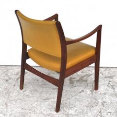  Johnson Furniture 1 Vintage Walnut Johnson Furniture Dining Chair - 2790769