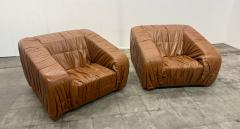  Jonathan De Pas Donato D Urbino Paolo Lomazzi Pair of vintage Piumino armchairs by De Pas DUrbino Lomazzi Italy 1970s - 4604572