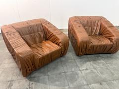  Jonathan De Pas Donato D Urbino Paolo Lomazzi Pair of vintage Piumino armchairs by De Pas DUrbino Lomazzi Italy 1970s - 4604577
