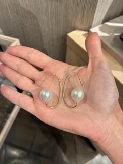  Just Jules Baroque South Sea Pearl Gold Back Hoop Earrings Just Jules 2026 - 4711341
