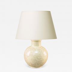  K hler Keramik Table Lamp in Ivory Glaze with Tropical Foliage by K hler - 824059
