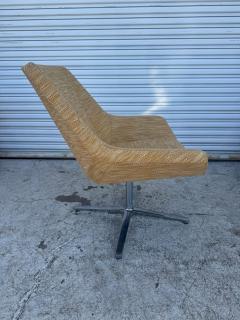  Keilhauer 30 Keilhauer Swivel Lounge Chairs - 4254219