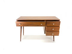  Kipp Stewart Stewart McDougall Glenn of California Desk by Kipp Stewart and Stewart Macdougall - 3302652