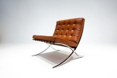  Knoll 1960s Pair of Cognac Leather Barcelona Chairs with Ottoman for Knoll - 2350484
