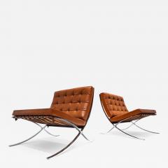  Knoll 1960s Pair of Cognac Leather Barcelona Chairs with Ottoman for Knoll - 2352396