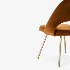  Knoll Eero Saarinen for Knoll Executive Armless Chairs in Velvet Brushed Brass - 2770550