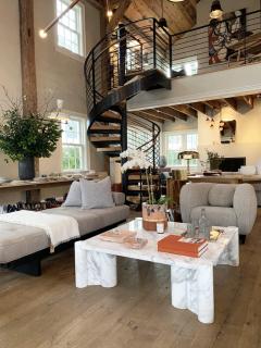  Knoll GAE AULENTI JUMBO TABLE IN ARABASCATO MARBLE - 3145376