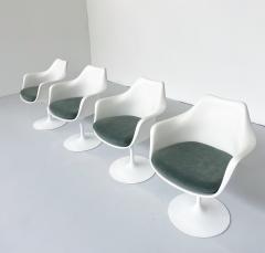  Knoll International Set of 4 Tulip Dining Chairs by Eero Saarinen for Knoll International - 3232673