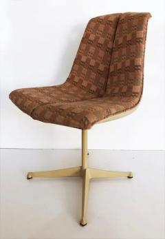  Knoll Knoll Richard Schultz Mid century Fiberglass Swivel Chair - 3503056