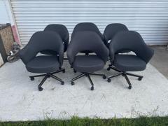  Knoll Knoll Saarinen Chairs - 4662374
