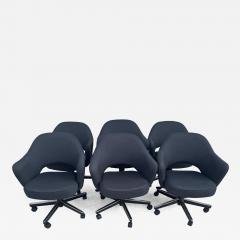  Knoll Knoll Saarinen Chairs - 4680084