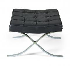  Knoll Leather And Chrome Ottomans Benches Manner Of Mies Van Der Rohe For Knoll - 3170610