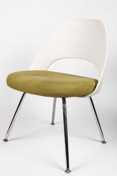  Knoll Saarinen Executive Side Chair with Metal Legs for Knoll - 2732319