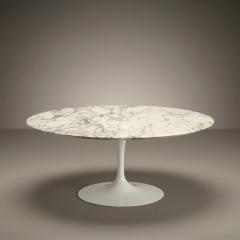  Knoll Saarinen Round Pedestal Tulip Coffee Table in Arabescato Marble - 4570190