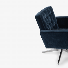  Knoll Vincent Cafiero for Knoll Lounge Chairs in Midnight Mohair and Aluminum Pair - 3317356