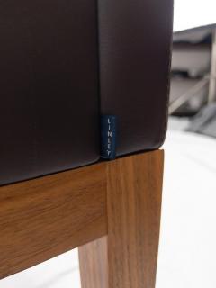  LINLEY London Fabulous Pair of Mid Century Leather Arm Chairs by LINLEY London - 4347891