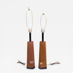  Laurel Lamp Company Richard Barr for Laurel Mid Century Walnut Table Lamps Pair - 4705602