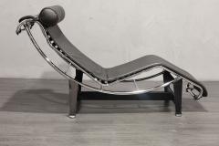  Le Corbusier Jeanneret Perriand Charlotte Perriand for LeCorbusier LC4 Chaise Lounge by Cassina in Black Leather - 2919363