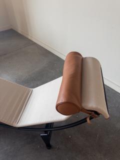  Le Corbusier Jeanneret Perriand LC4 Lounge Chair By Le Corbusier Jeanneret and Perriand For Cassina - 4487740