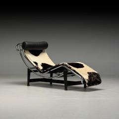  Le Corbusier Le Corbusier Style Mid Century Modern Chaise Lounge Cowhide Metal 20th C  - 3961954