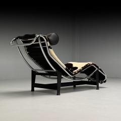  Le Corbusier Le Corbusier Style Mid Century Modern Chaise Lounge Cowhide Metal 20th C  - 3961959