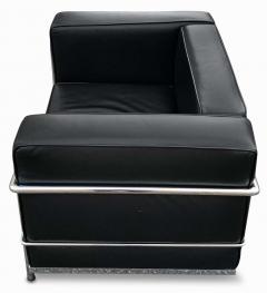  Le Corbusier Pair Le Corbusier LC8 Grand Confort Lounge Chairs Black Leather Chromed Steel - 2863869