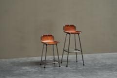  Les Arcs Set of 2 Les Arcs Stools Selected by Charlotte Perriand in Patinated Leather - 4468671