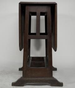  Liberty Co Liberty Co attributed A Good Quality Arts Crafts Oak Drop leaf Table - 4191972