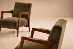  Liceu de Artes e Of cios Brazilian Modern Armchairs in Cavi na Olive Mohair Liceu de Artes e Of cios - 4616054