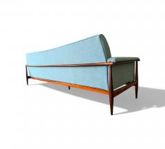  Liceu de Artes e Of cios Brazilian Modern Canoa Sofa in Rosewood and Upholstery Liceu de Artes 1960s - 4417131