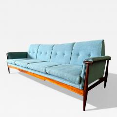  Liceu de Artes e Of cios Brazilian Modern Canoa Sofa in Rosewood and Upholstery Liceu de Artes 1960s - 4426509