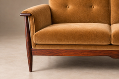 Liceu de Artes e Of cios Canoa Sofa in Rosewood and Camel Velvet Liceu de Artes e Of cios Lot 856C - 4797642