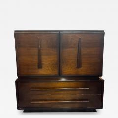  Lichtenberg Son Lichtenberg and Sons Mid Century 5 Drawer Walnut Dresser - 4483732