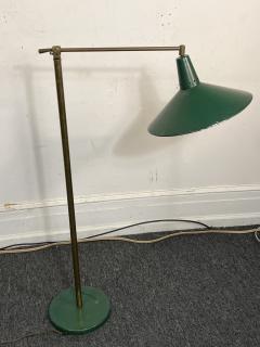  Lightolier MID CENTURY BRASS AND GREEN ENAMELED SHADE FLOOR LAMP - 4099881