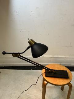  Lightolier MID CENTURY MODERNIST BLACK AND BRASS WHEEL ADJUSTABLE LAMP - 2901223