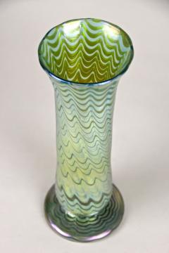  Loetz Loetz Witwe Glass Vase Phaenomen Genre 6893 Green Bohemia circa 1899 - 3724328