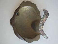  Los Castillo Los Castillo Abalone Shell and Brass Fish Platter - 3326417