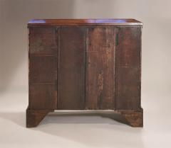  M Ford Creech Antiques GEORGE I WALNUT WALNUT VENEERED BACHELORS CHEST England c1715 20 - 651611