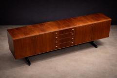  M veis Cimo Cimo Brazilian Rosewood Credenza and Brass Hardware 1960s - 4571587