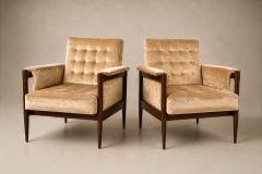 M veis Provenzal M veis Provenzal Lounge Chair in Jacaranda Champagne Mohair Velvet - 4601040