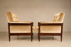  M veis Provenzal M veis Provenzal Lounge Chair in Jacaranda Champagne Mohair Velvet Brazil - 4694233