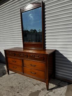  Mainline by Hooker Mid Century Walnut 7 Drawer Dresser by Mainline for Hooker Furniture - 4453217
