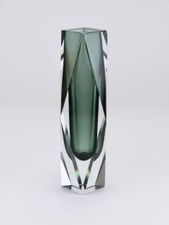  Mandruzzato Tall Mandruzzato Sommerso Faceted Murano Glass Block Vase Italy 1960s - 4330209