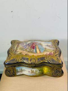  Manufacture Nationale de S vres Sevres Porcelain MONUMENTAL SEVRES PORCELAIN AND ORMOLU BOX - 2028523