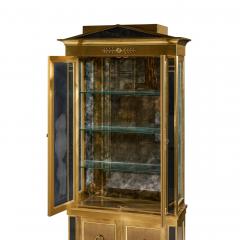 Mastercraft Mastercraft Neoclassical Brass and Glass Vitrine Cabinet - 4584627