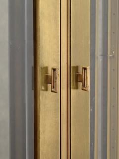  Mastercraft Pair of Acid Etched Brass Illuminated Etageres by Bernhard Rohne for Mastercraft - 4645312